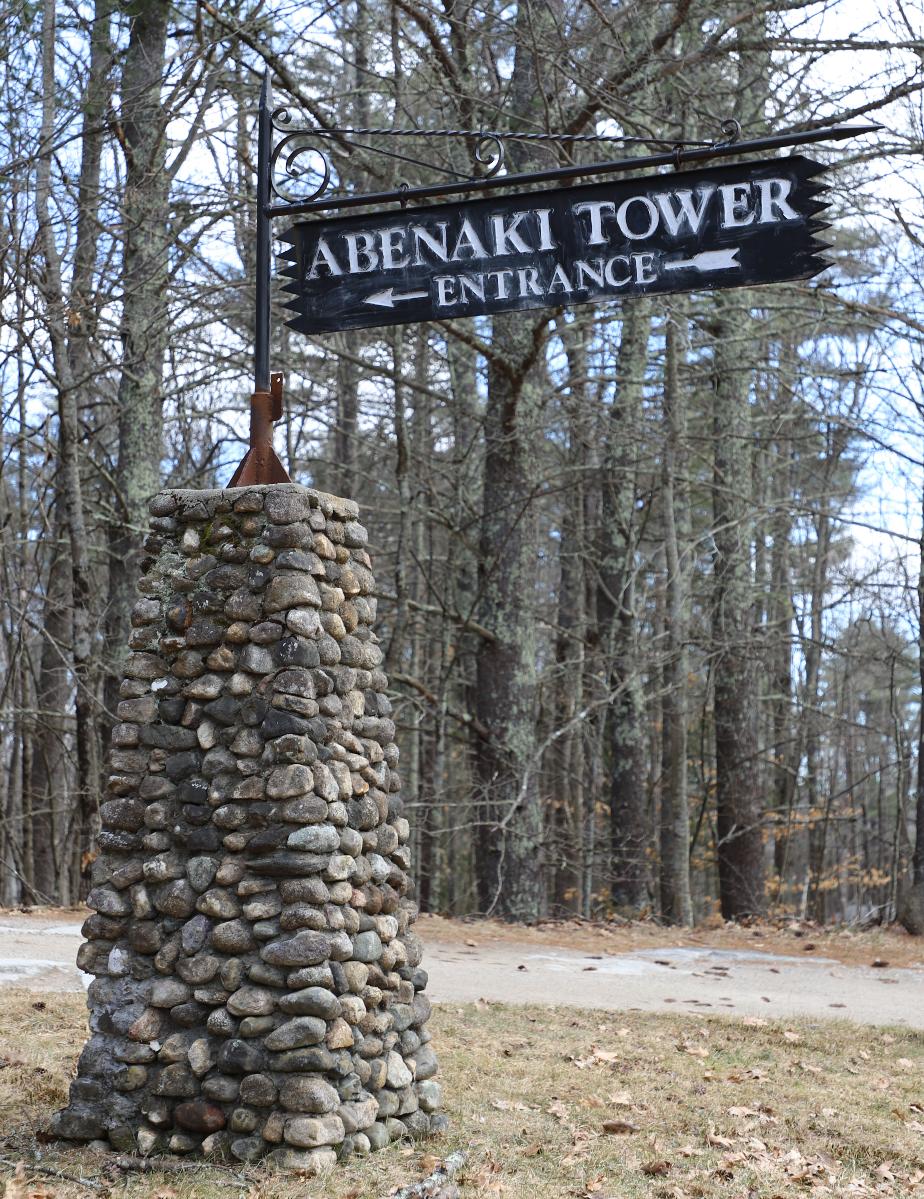 Abenaki Tower Historical Marker 285 - Tuftonboro NH Trail Entrance