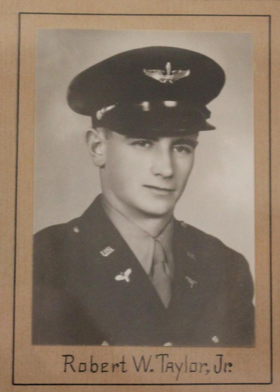 Franklin New Hampshire - Heroes of World War II Robert W Taylor Jr