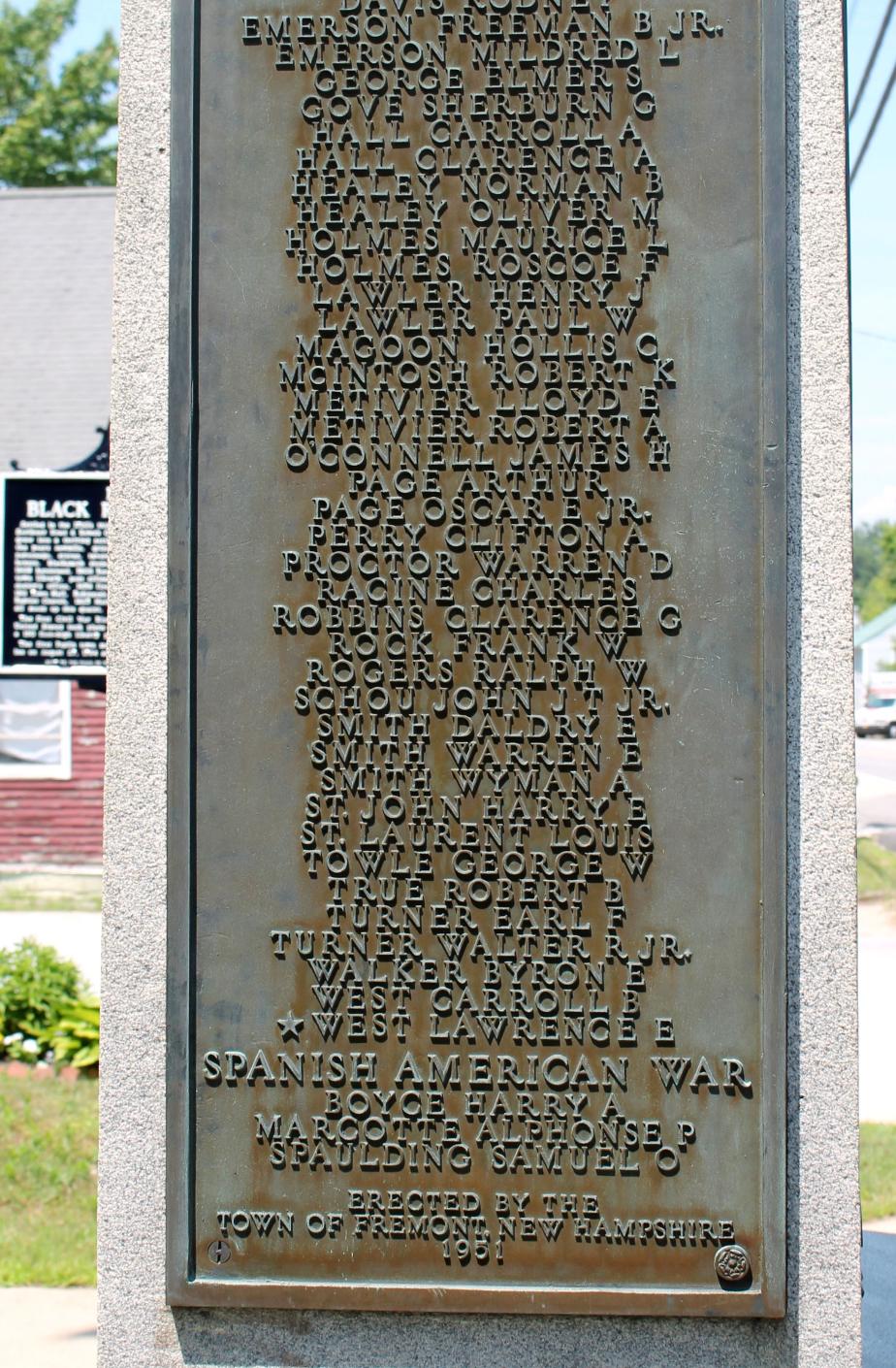 Fremont NH World War II Veterans Memorial