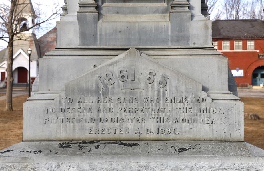 Pittsfield New Hampshire Civil War Memorial