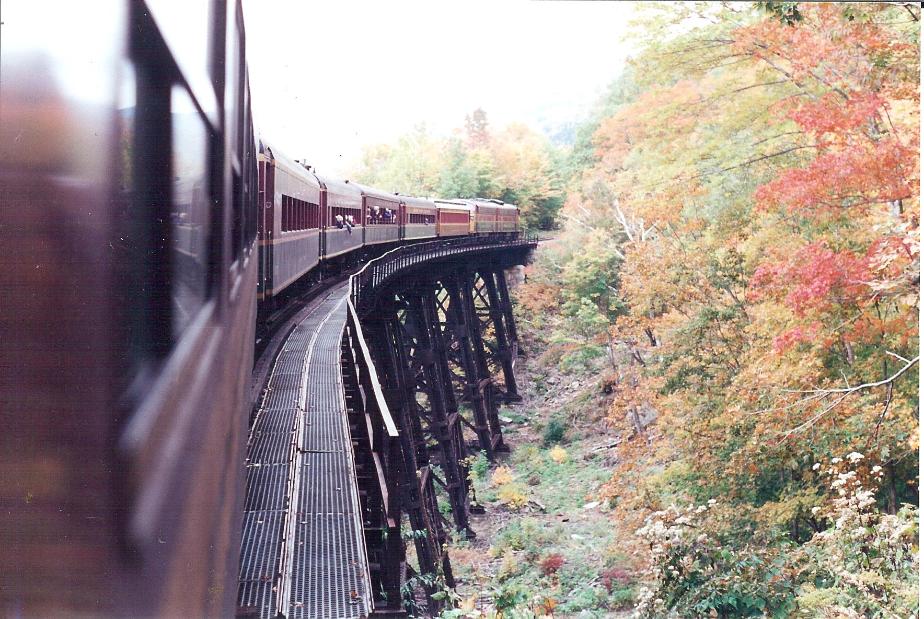 Crawford Notch, Conway Scenic Railroad
