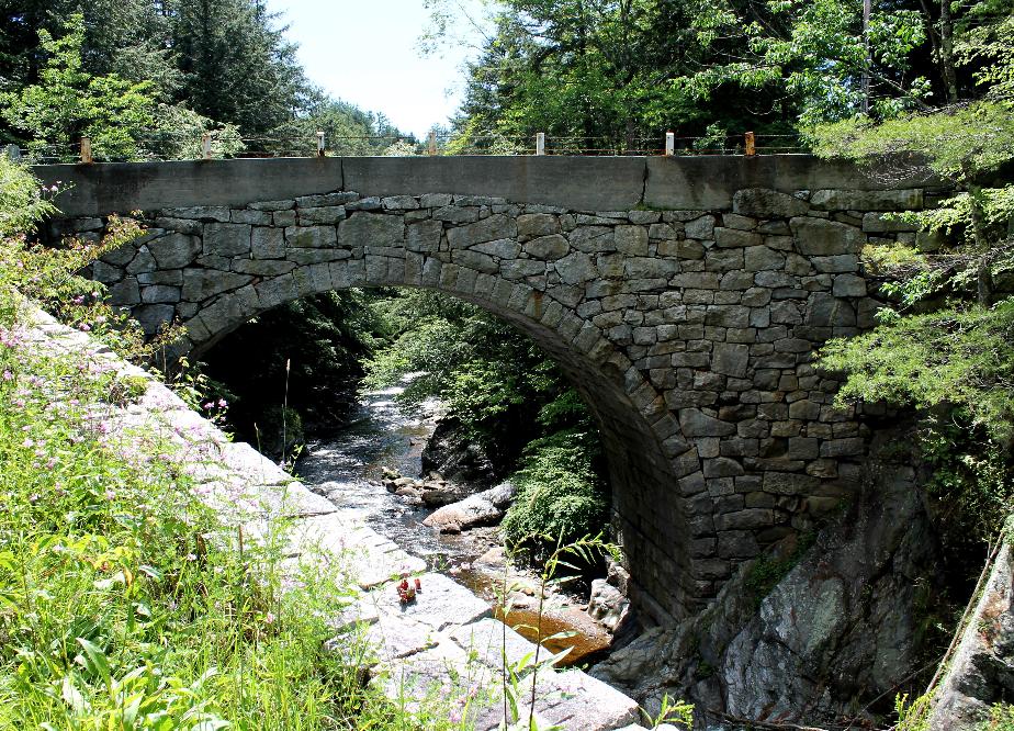 Gilsum NH Stone Arch Bridge