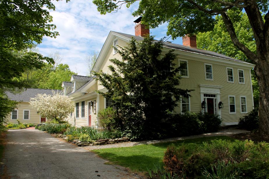 Molly Stark House - Dunbarton NH