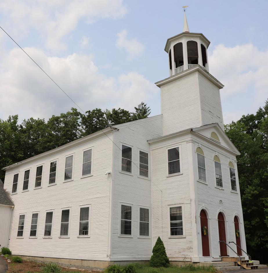 Rockingham Memorial Historical Marker #180 - Brentwood New Hampshire