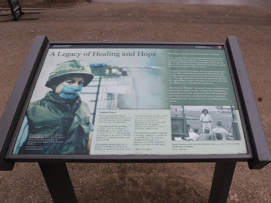 Military Women's Memorial - Vietnam Women's Memorial