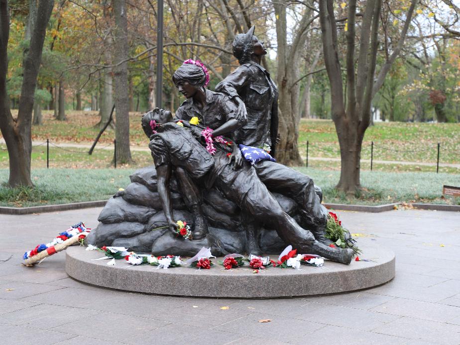 Military Women's Memorial - Vietnam Women's Memorial