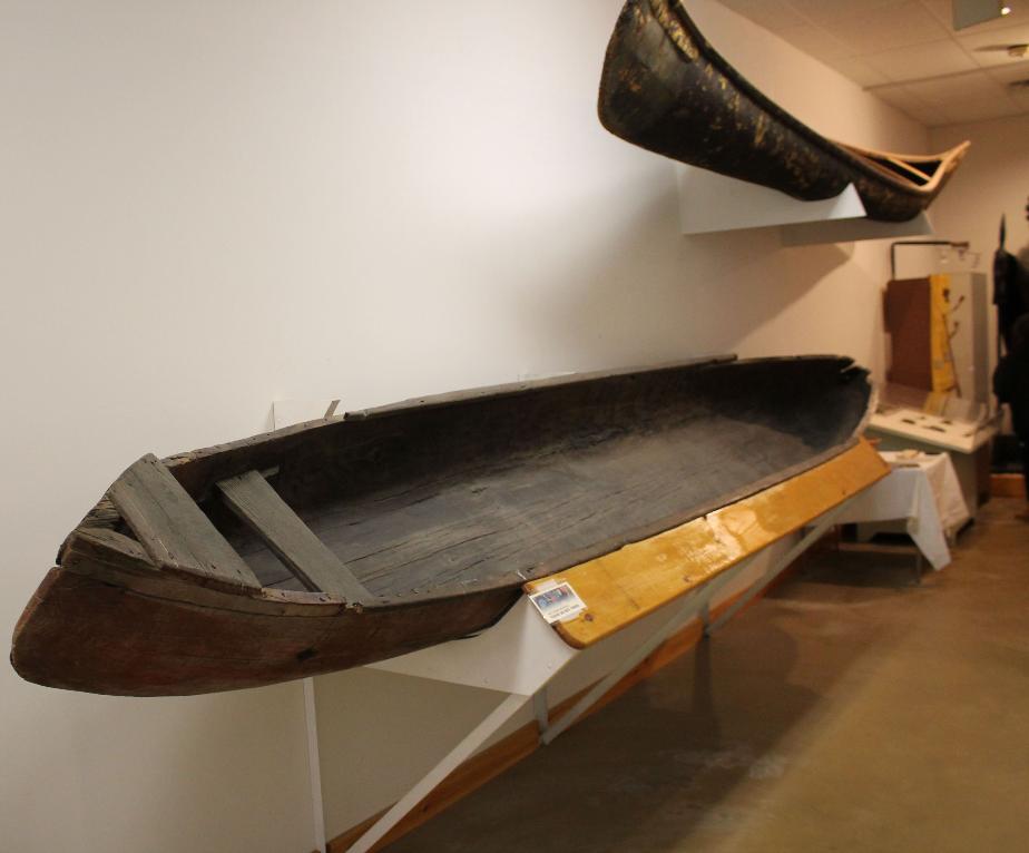 NH Indian Museum - Indian Canoes