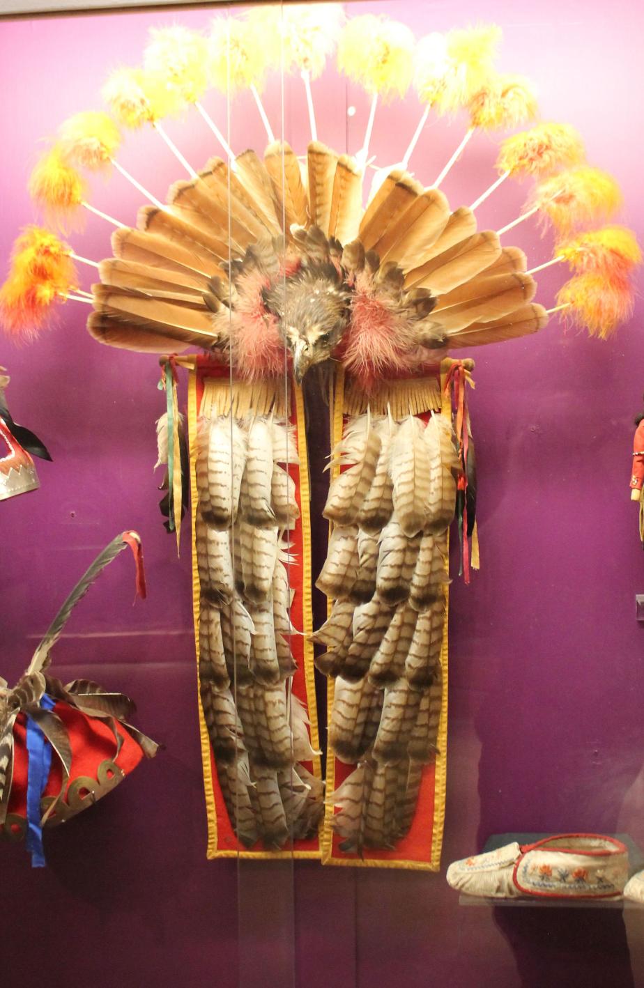 Mt Kearsarge Indian Museum - Indian Headdress