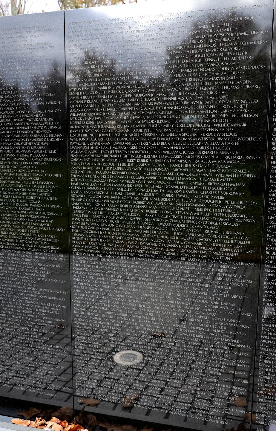 Vietnam Memorial Wall - Panel E-32 Murray Lawrence Smith Line 40Hampton Beach NH