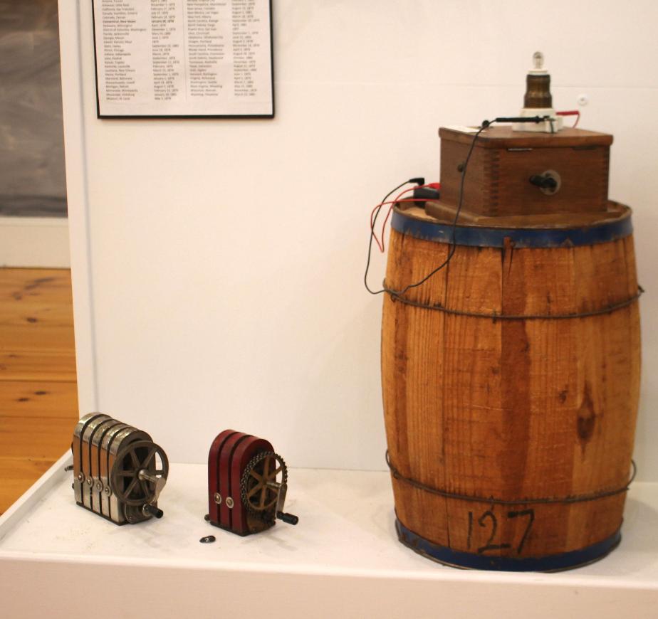 New Hampshire Telephone Museum - The Talking Telegraph - Electromagnet