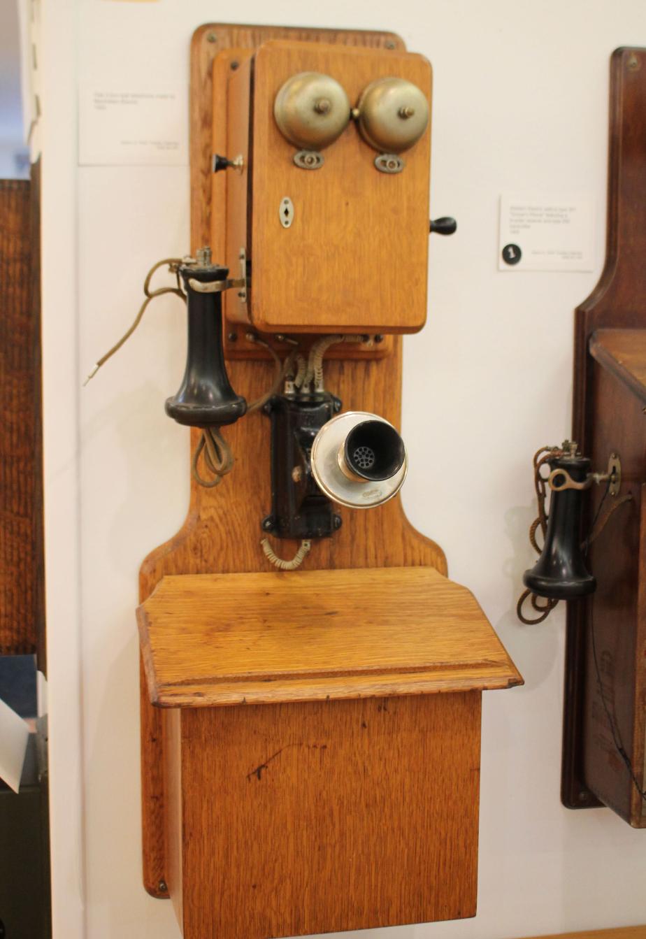 New Hampshire Telephone Museum - Manhatten Telephone