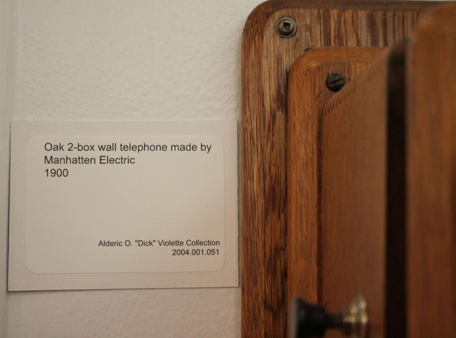New Hampshire Telephone Museum - Manhatten Electric Telephone