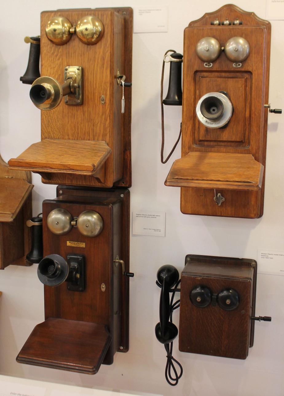 New Hampshire Telephone Museum - Enter the Independents
