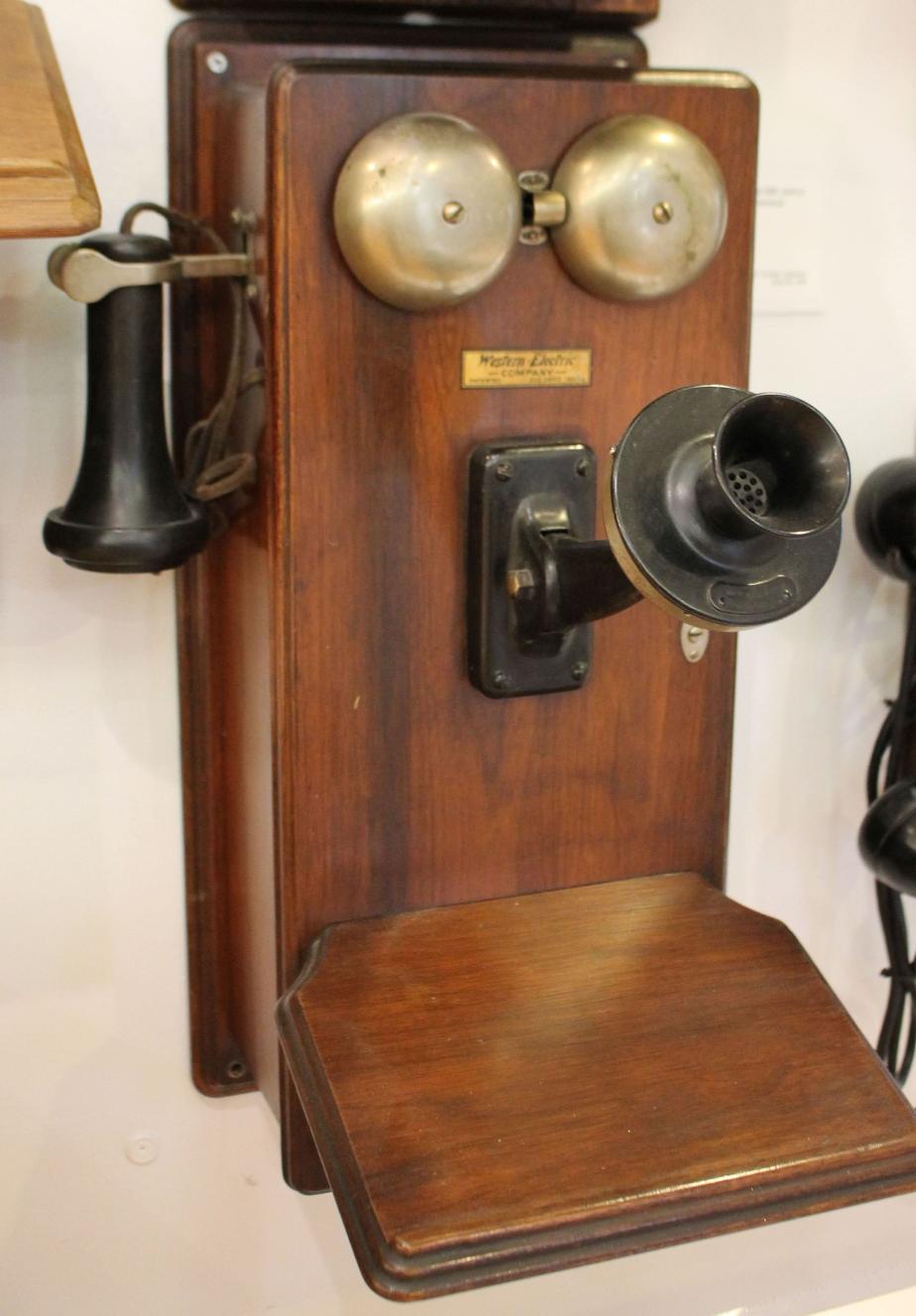 New Hampshire Telephone Museum - Western Electric Telephone