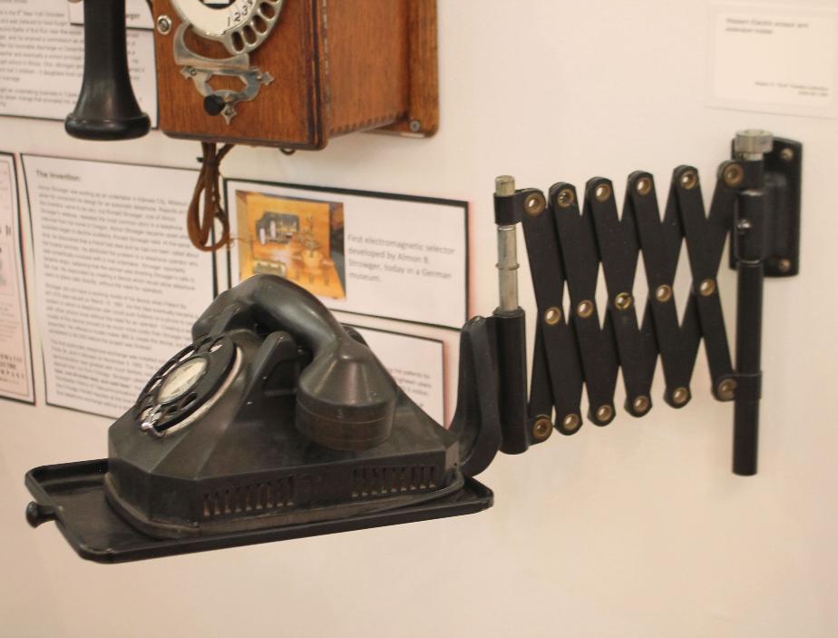 New Hampshire Telephone Museum - Advancing Technology