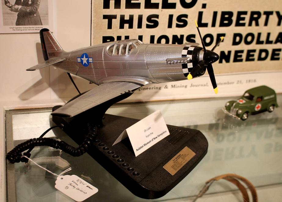 New Hampshire Telephone Museum - Military Telephones P51 Mustang