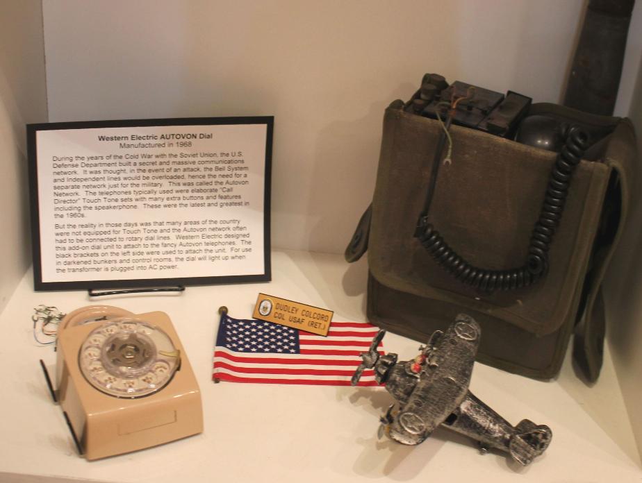 New Hampshire Telephone Museum - Military Telephones - Western Electric Autovon Dial Phone