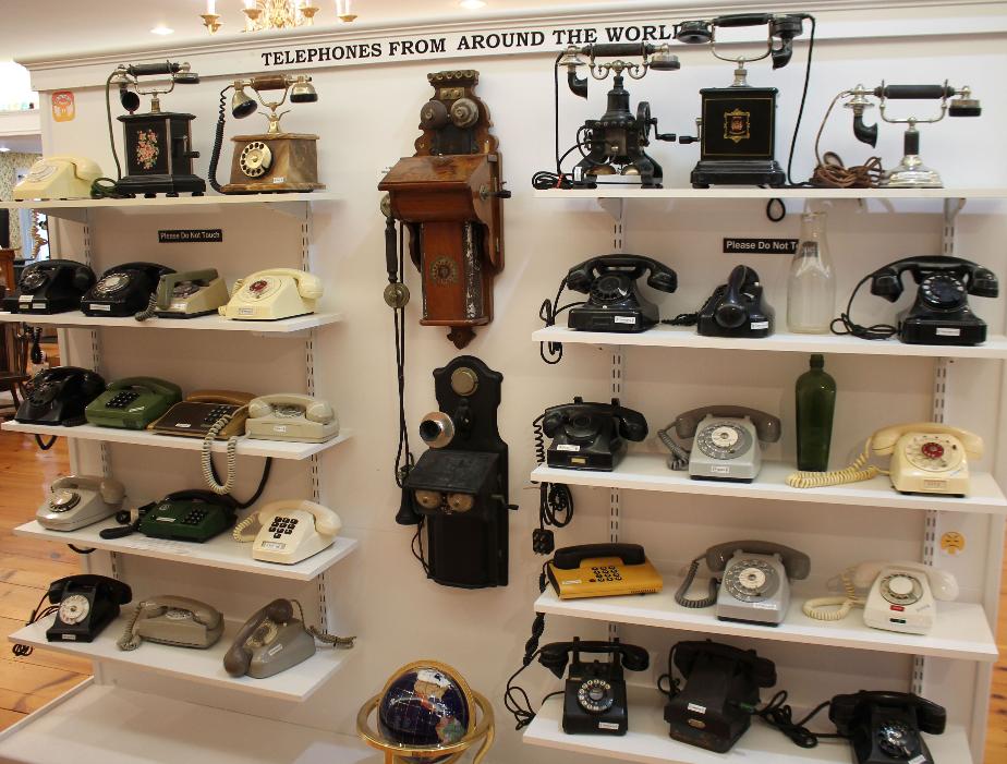 New Hampshire Telephone Museum - Telephones Around the World