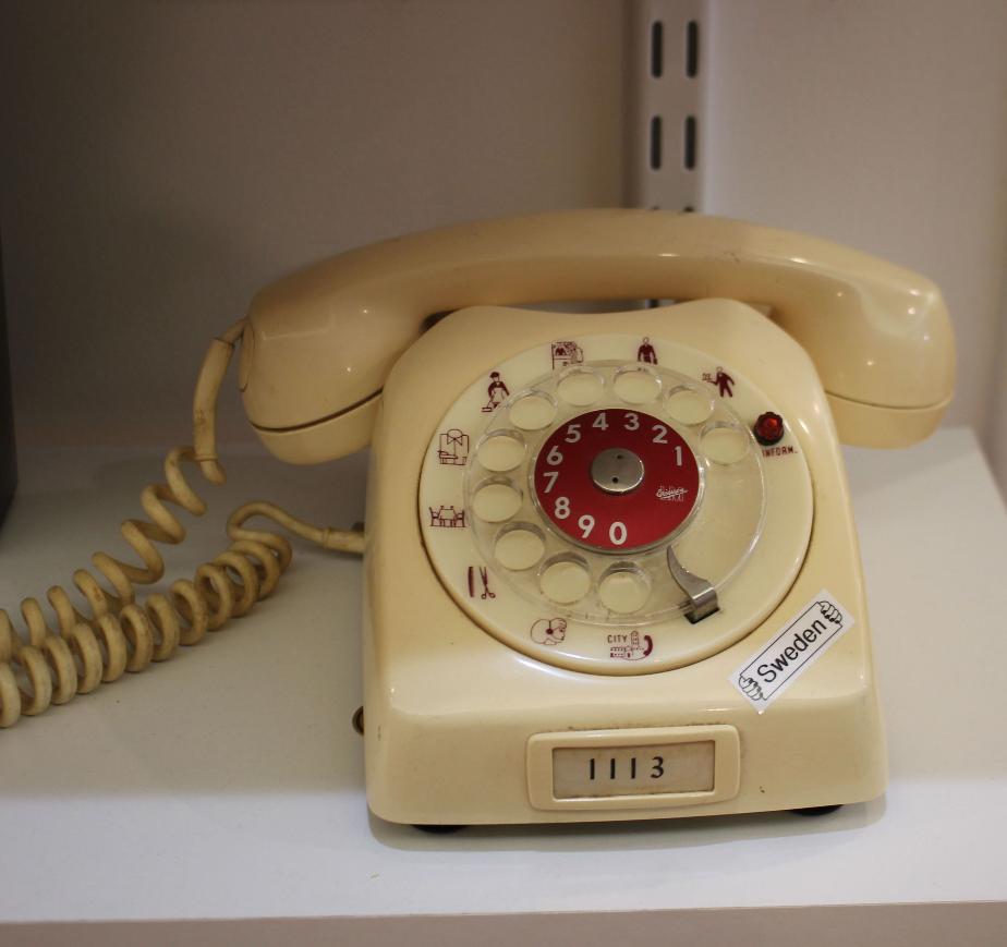 New Hampshire Telephone Museum - Telephones Around the World