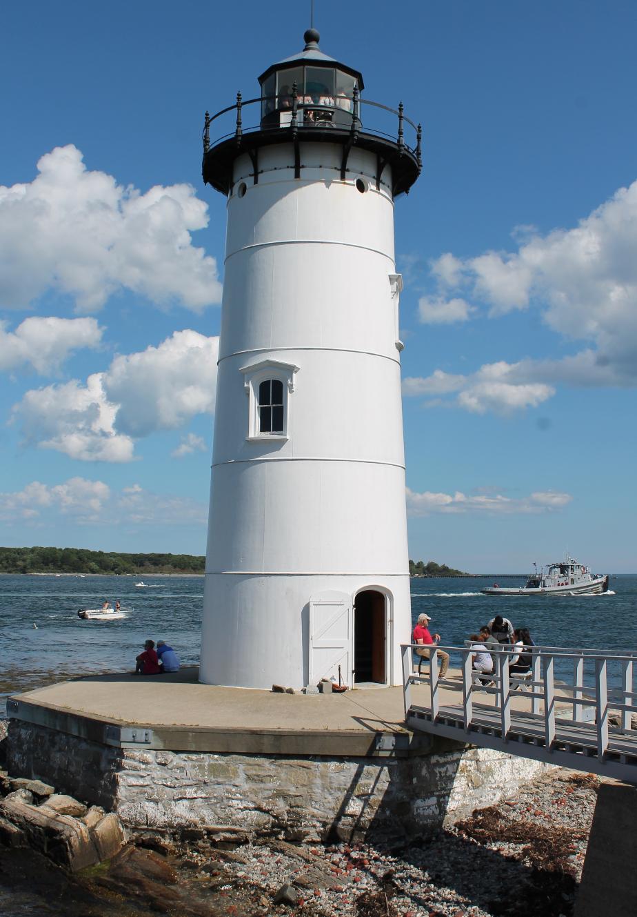 Fort Point Light - New Castle NH