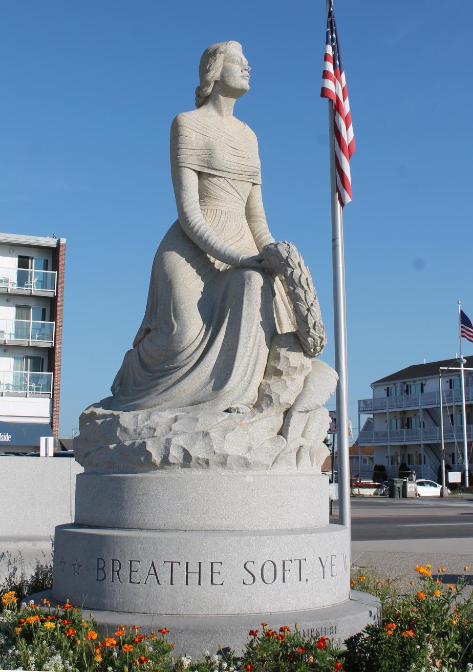 Hampton Beach Marine Memorial