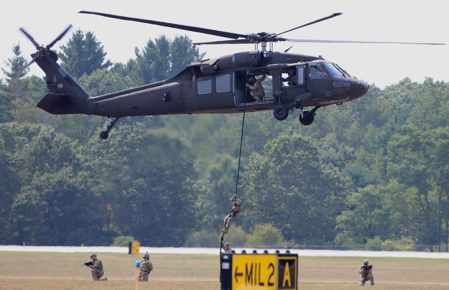 Thunder Over New Hampshire Airshow - UH 60 Black Hawk