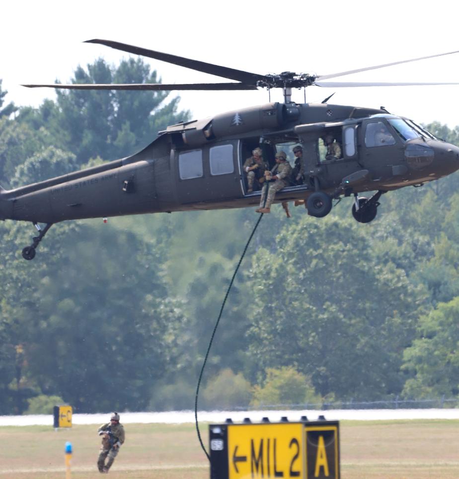 Thunder Over New Hampshire Airshow - UH 60 Black Hawk