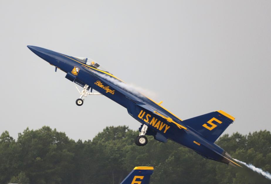 Thunder Over New Hampshire 2025 Airshow - US Navy Blue Angels 