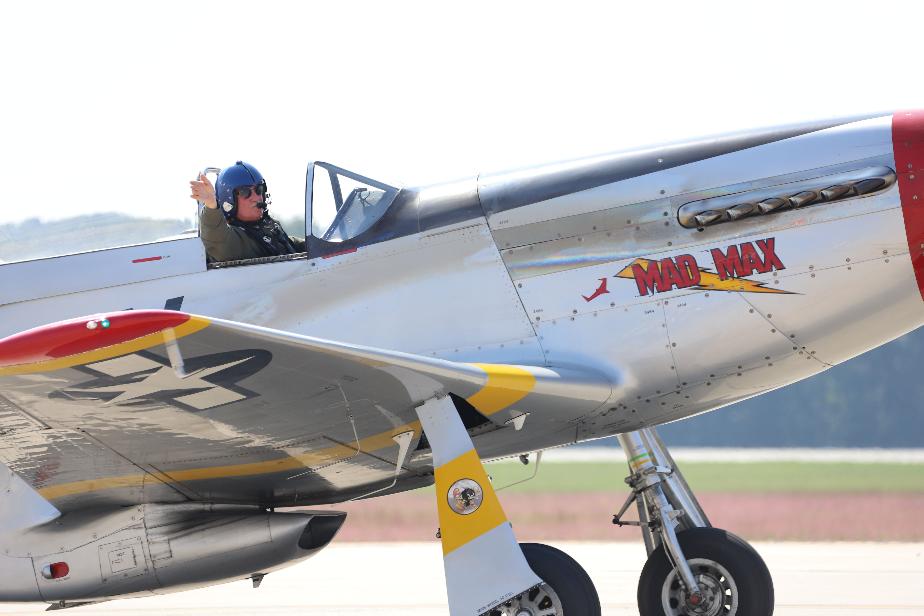 Thunder Over New Hampshire Mad Max P-51 Mustang Lou Horschel