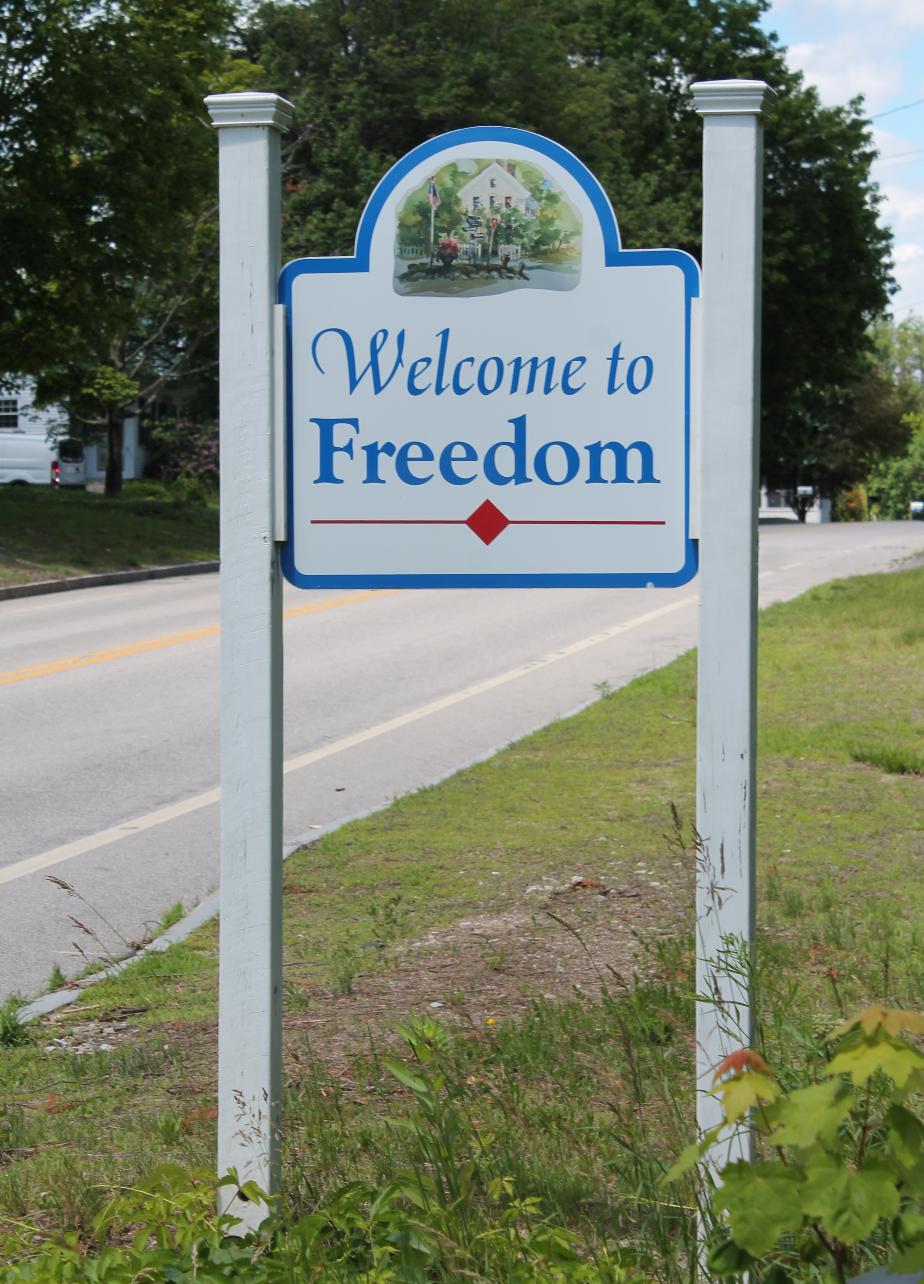 Freedom New Hampshire Town Welcome Sign