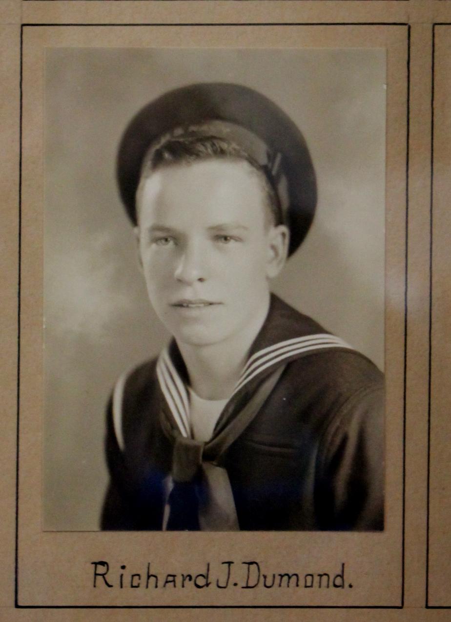 Franklin New Hampshire - Heroes of World War II Richard Dumond