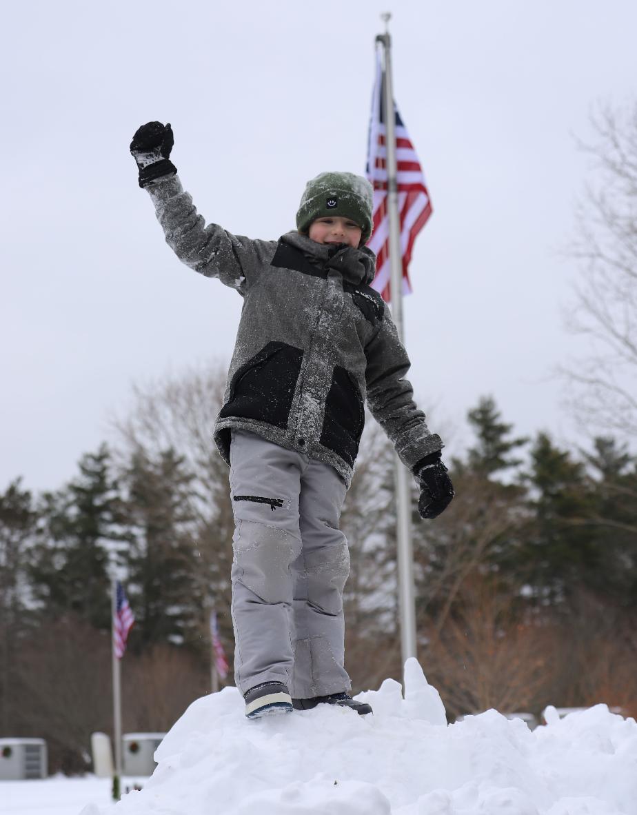 Wreaths for Boscawen 2025 New Hampshire State Veterans Cemetery